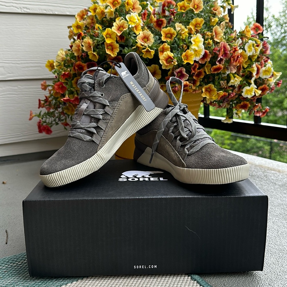 NWT - Sorel Out N About Plus Sneaker, Waterproof
